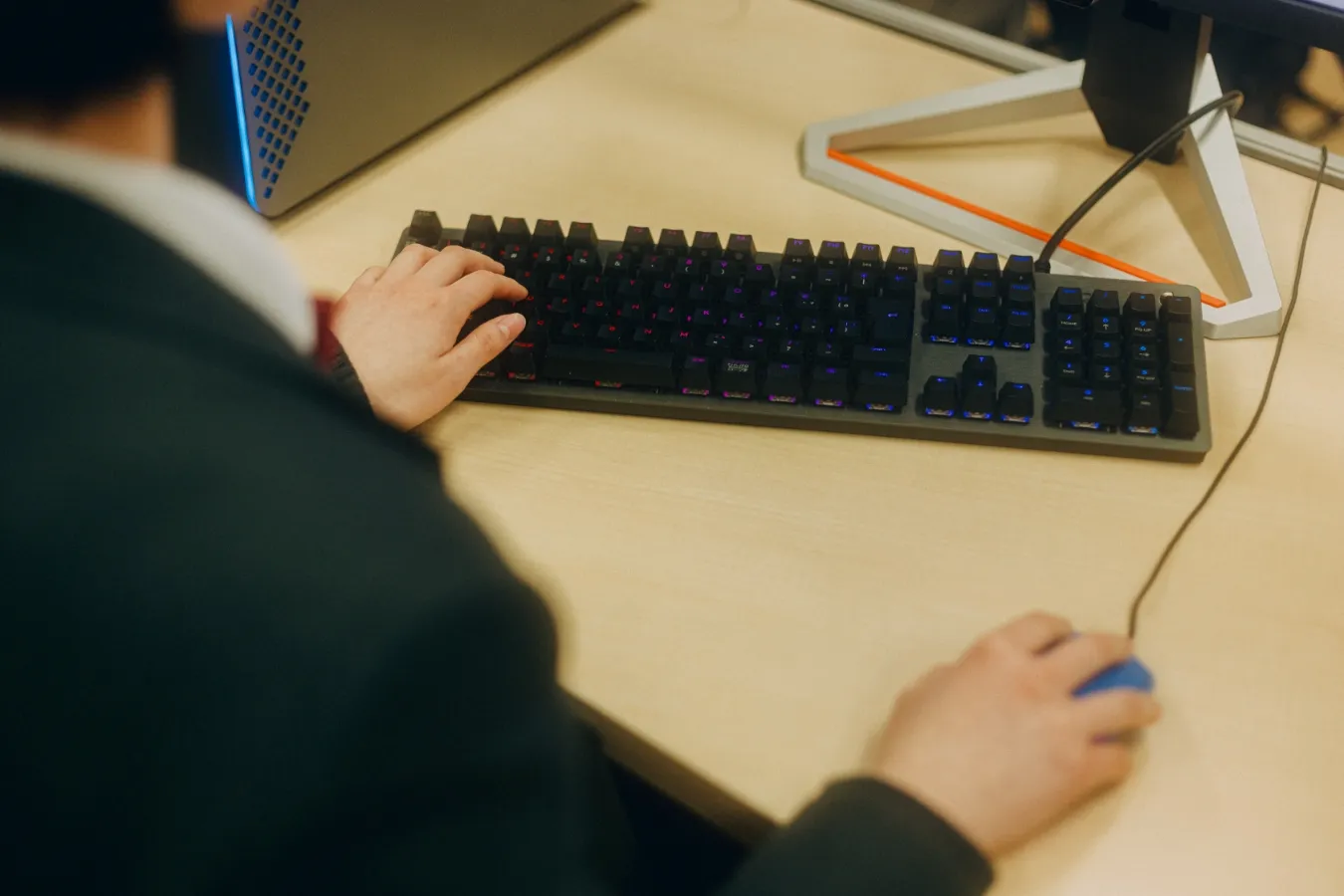 ����p�w�������w�Ze�X�|�[�c��